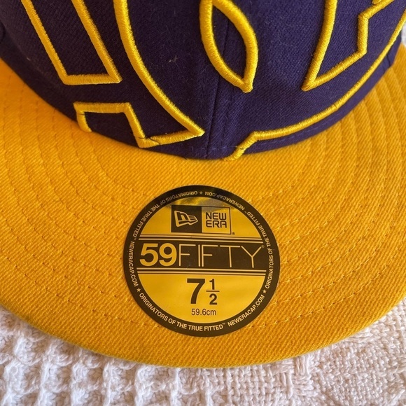 DC new era cap size 7 1/2. 59 Fifty retro 2011 - Picture 2 of 5